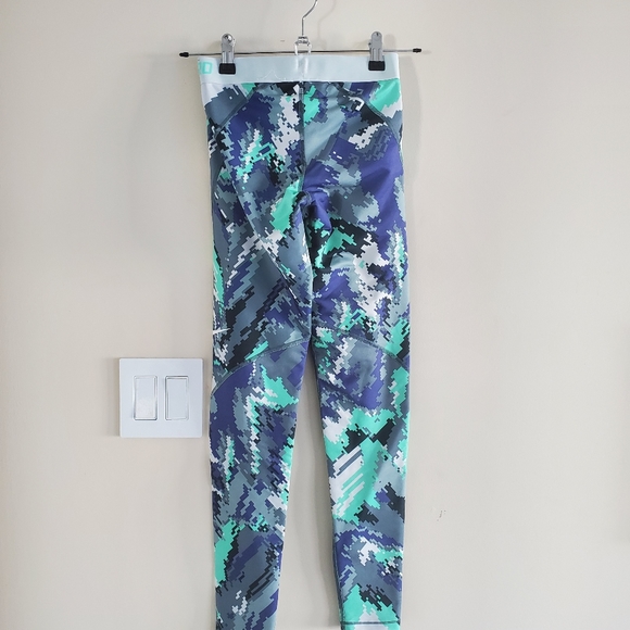 Nike leggings - Picture 3 of 5